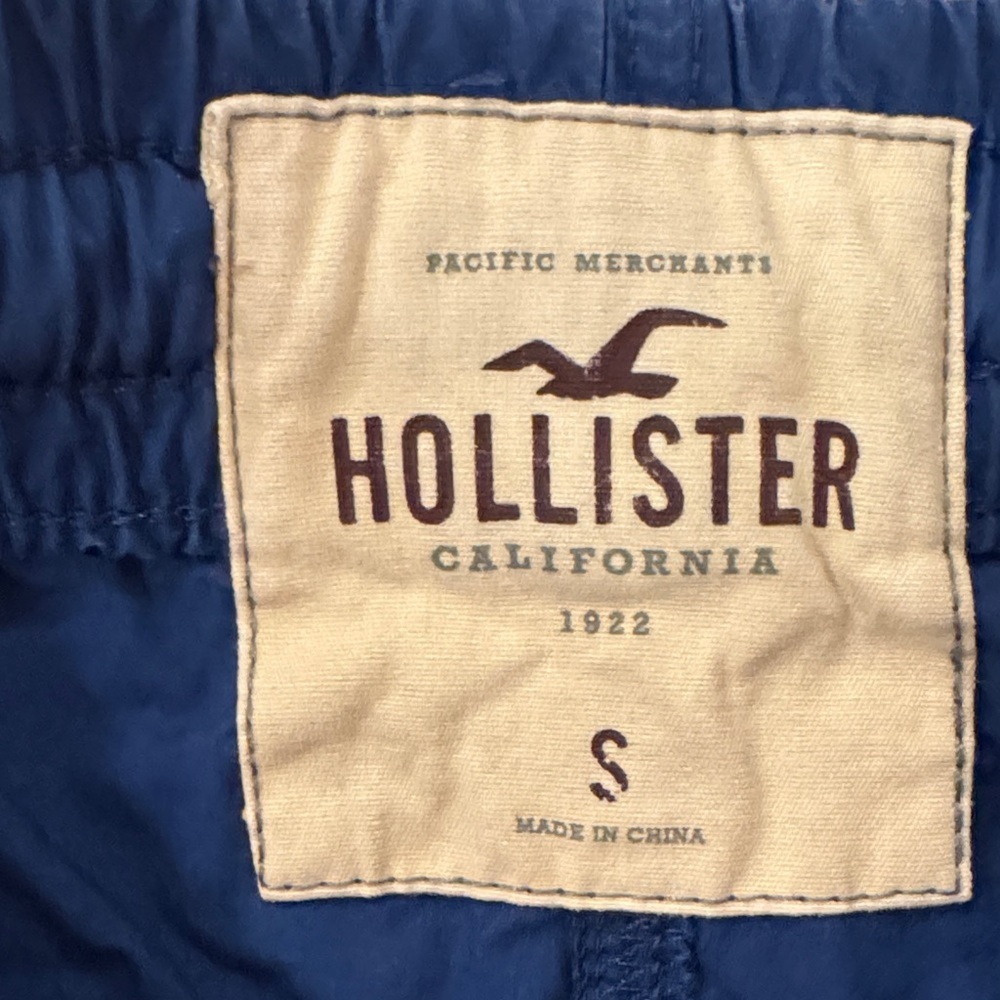 Hollister Blue Joggers with Logo Small - Picture 2 of 10